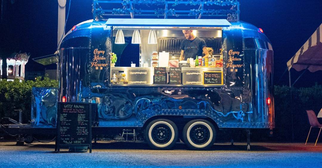 Foodtruck zur Hochzeit? 2002 ein totaler Hochzeitstrend.