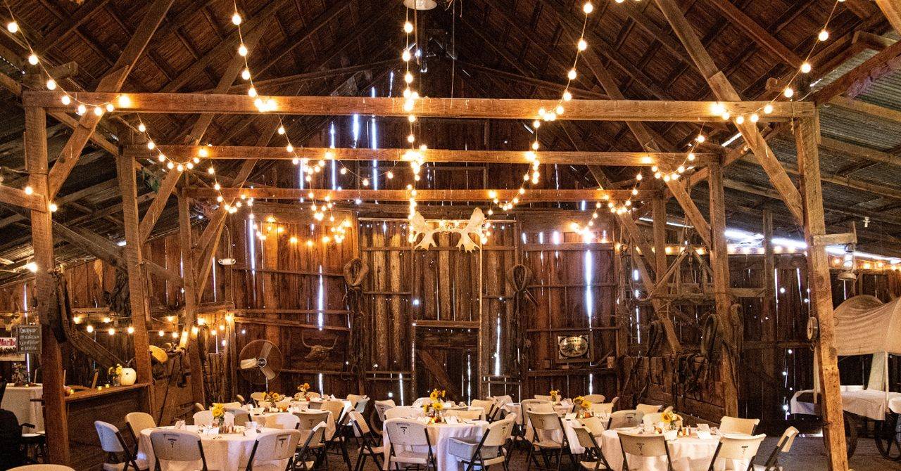 Scheunenhochzeit - 5 Tipps für diese traumhafte Location