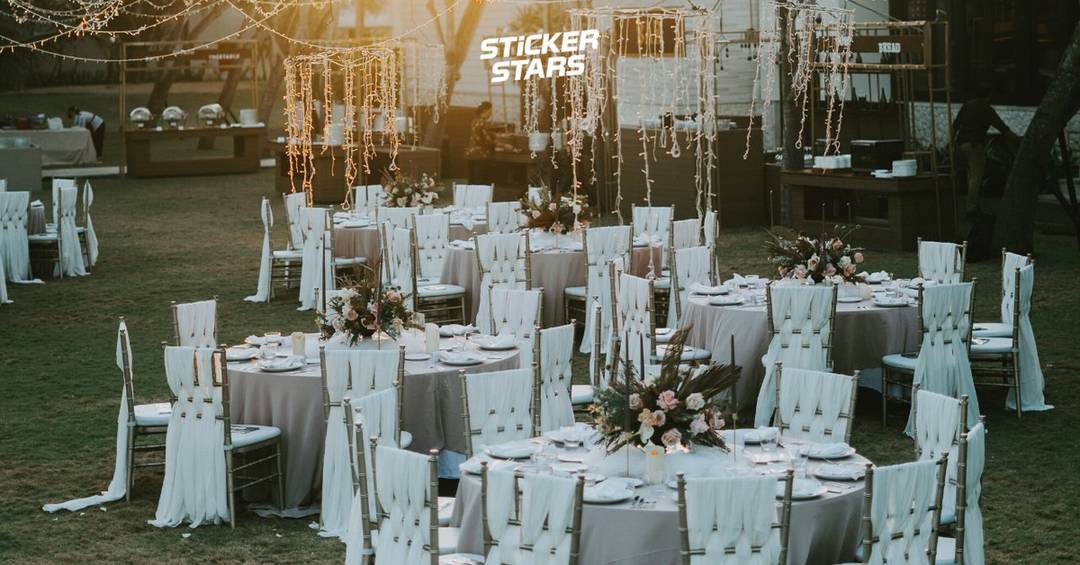 Auch die Location hat Einfluss auf die Gästeliste zur Hochzeit.