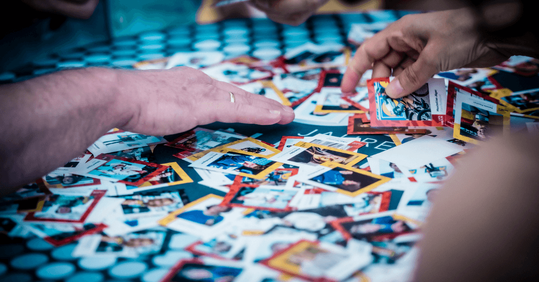 Stickeralbum als Teambuilding Spiel