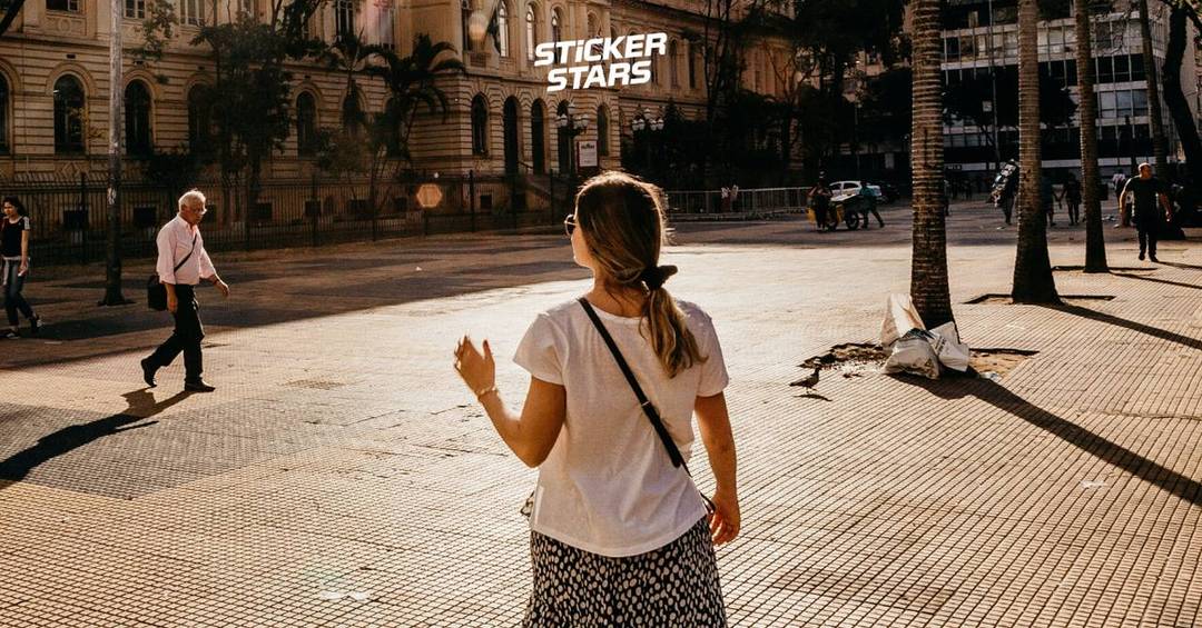 Wieso nicht bei Junggesellinnenabschied in eine fremde Stadt fahren?